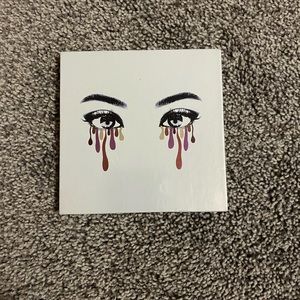 Kylie Cosmetics The Burgundy Pallet